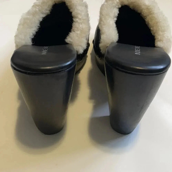 Nine West chunky heel clog mule Studded Black leather Size 8.5 Sherpa Retro - Picture 6 of 12